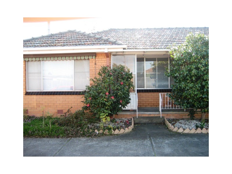4/62 Pine Street, Reservoir VIC 3073