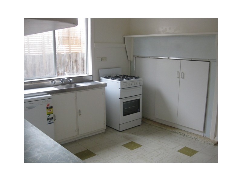 36 Crawley Street, Reservoir VIC 3073