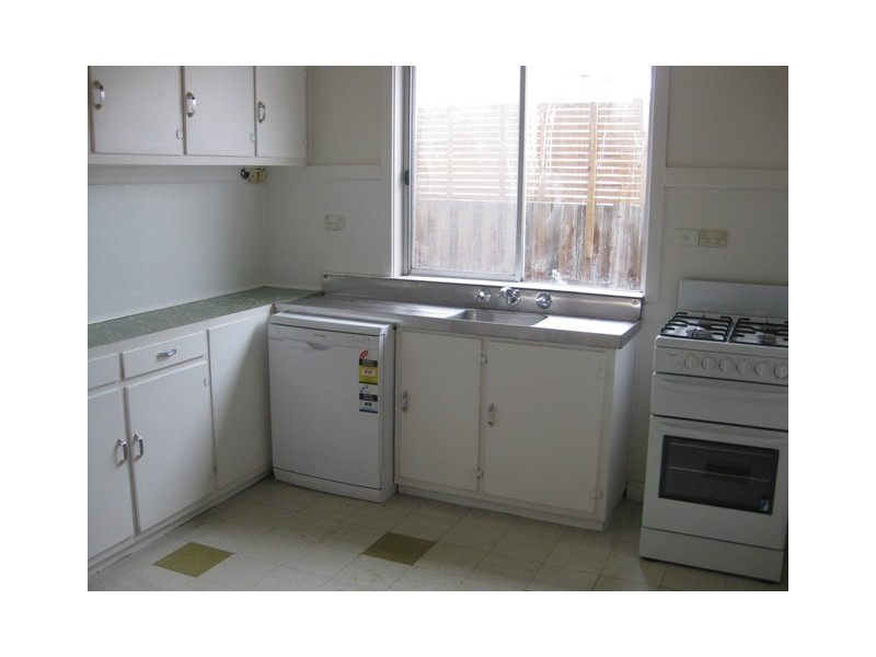 36 Crawley Street, Reservoir VIC 3073