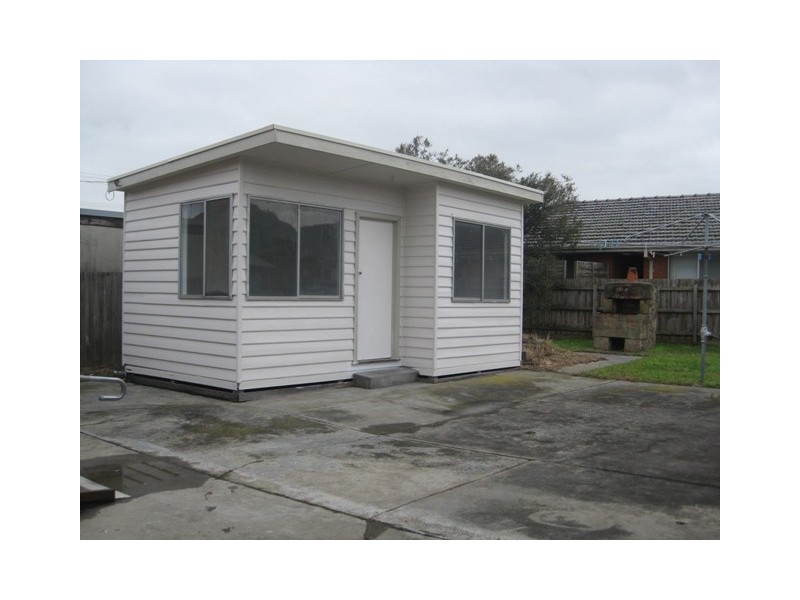 36 Crawley Street, Reservoir VIC 3073