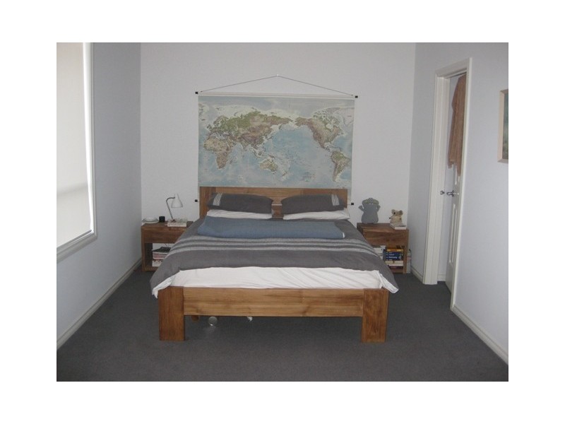 4 East Street, Heidelberg West VIC 3081