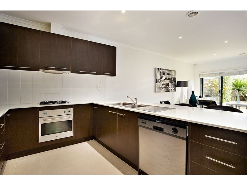 5/2 Little Wurruk Lane, Preston VIC 3072
