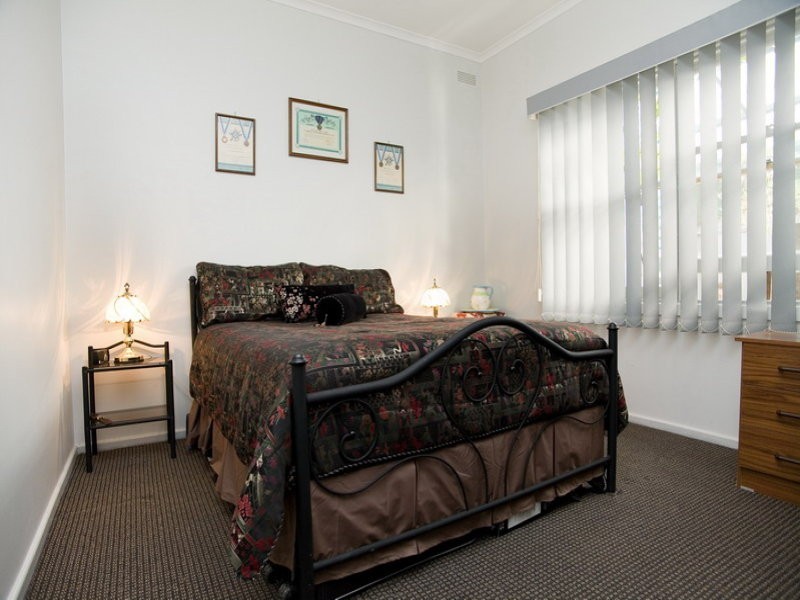 1/11 Marjory Street, Thomastown VIC 3074