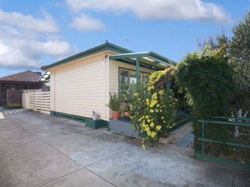 1/11 Marjory Street, Thomastown VIC 3074