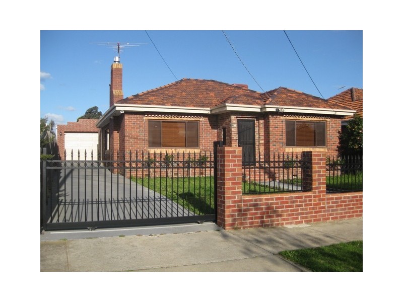 16 Emerald Street, Preston VIC 3072