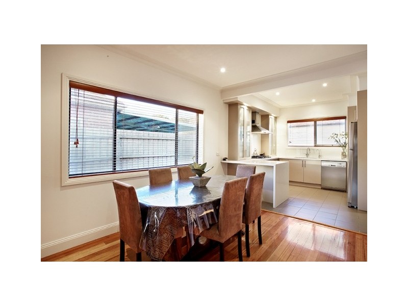 16 Emerald Street, Preston VIC 3072