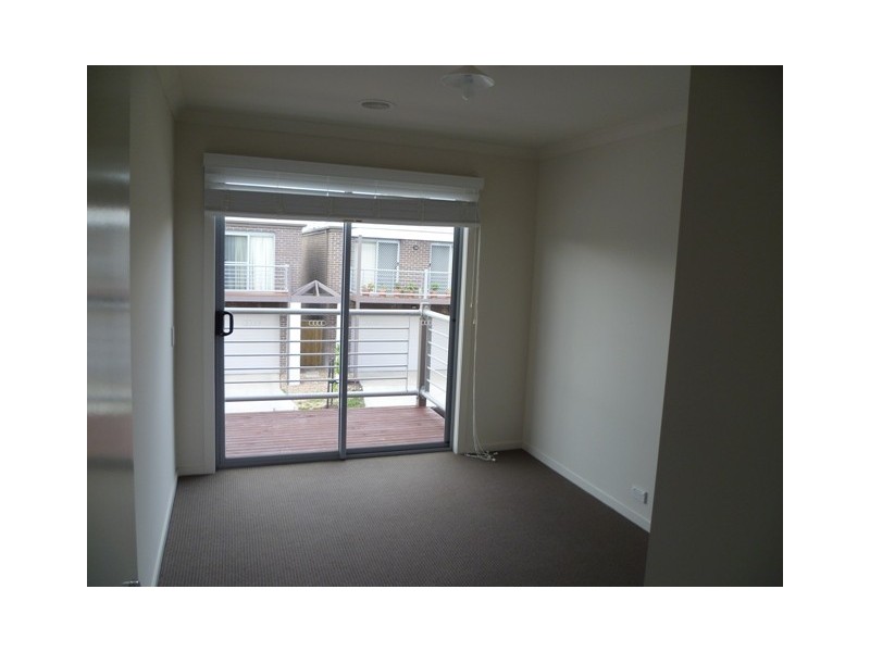 1 Hampden Green, South Morang VIC 3752