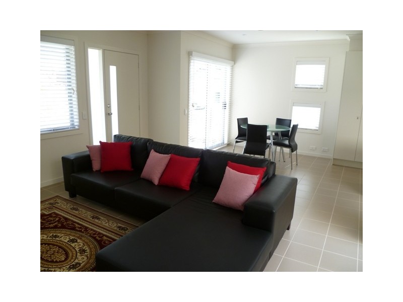 1 Hampden Green, South Morang VIC 3752