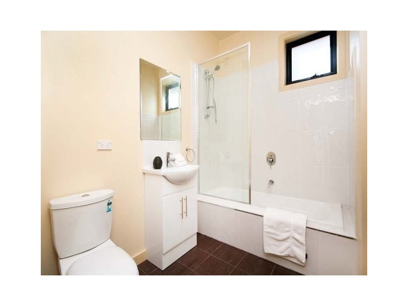 3/109 Plenty Road, Preston VIC 3072