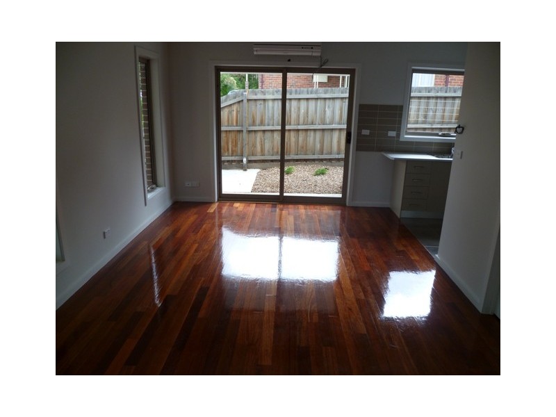 1/50 Chaleyer Street, Reservoir VIC 3073