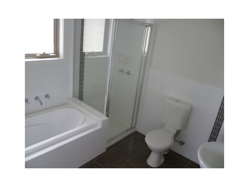 1/50 Chaleyer Street, Reservoir VIC 3073