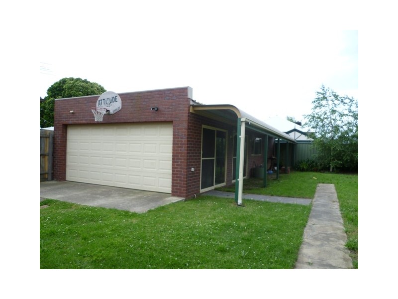 40 King William Street, Reservoir VIC 3073