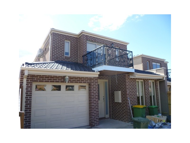 4 Lochnorries Grove, Preston VIC 3072