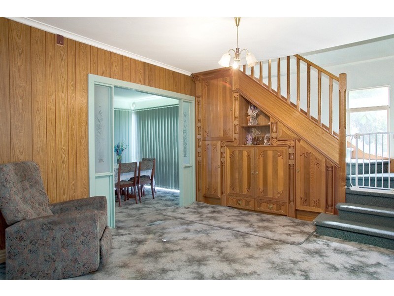 1 Autumndale Avenue, Reservoir VIC 3073