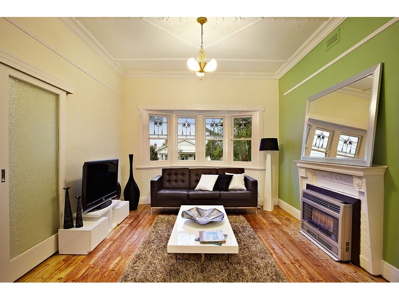 22 Orient Grove, Preston VIC 3072