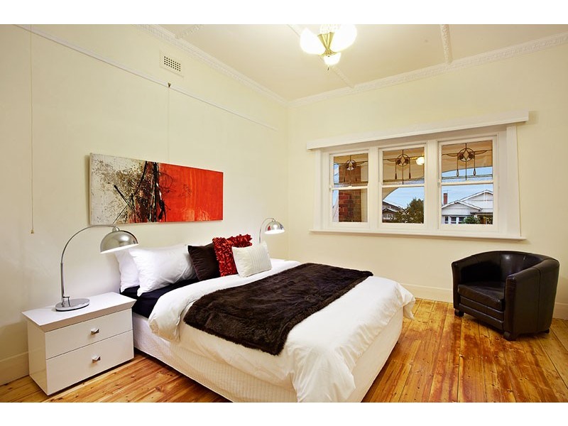 22 Orient Grove, Preston VIC 3072