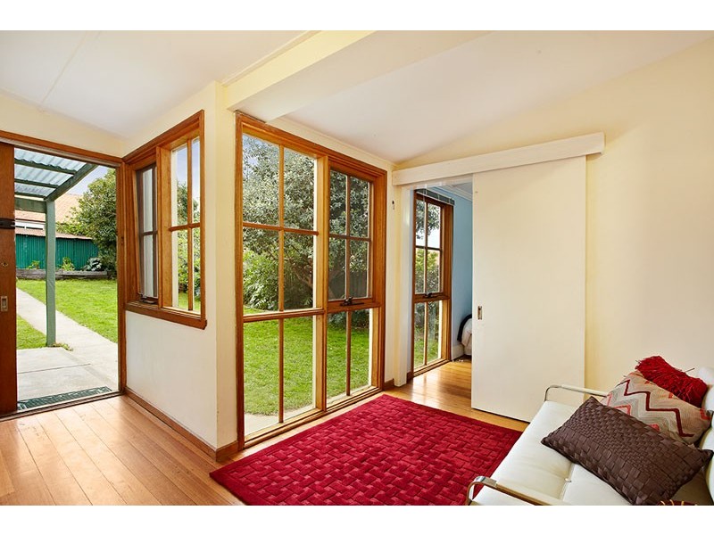 22 Orient Grove, Preston VIC 3072