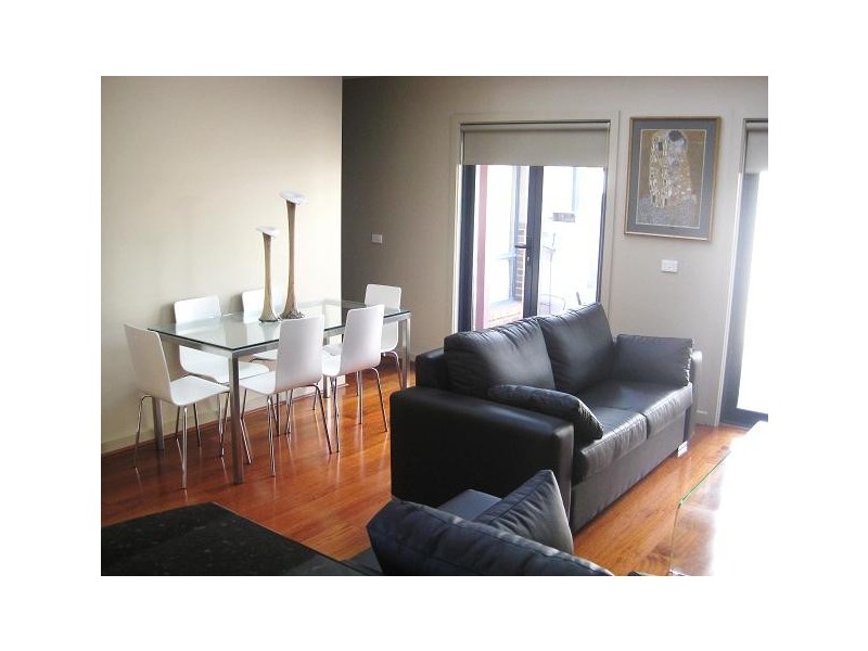 3/102 McMahon Road, Reservoir VIC 3073