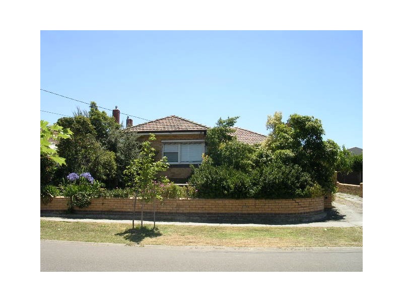 39 Home Street, Reservoir VIC 3073