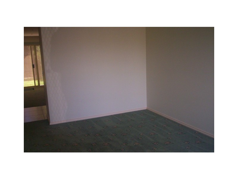 14 Leichardt Crescent, Reservoir VIC 3073