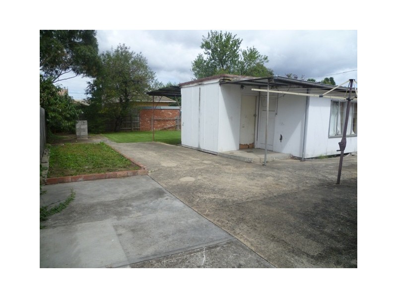 31 Oak Street, Preston VIC 3072
