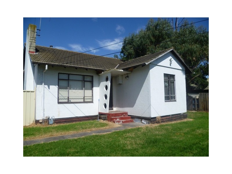 1 Newton Street, Reservoir VIC 3073