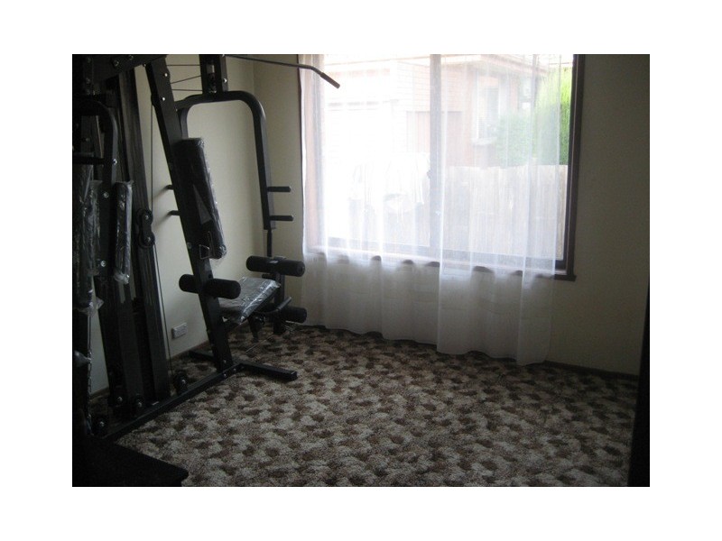 2/88B Henty Street, Reservoir VIC 3073