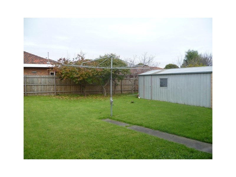 23 Fulham Grove, Reservoir VIC 3073