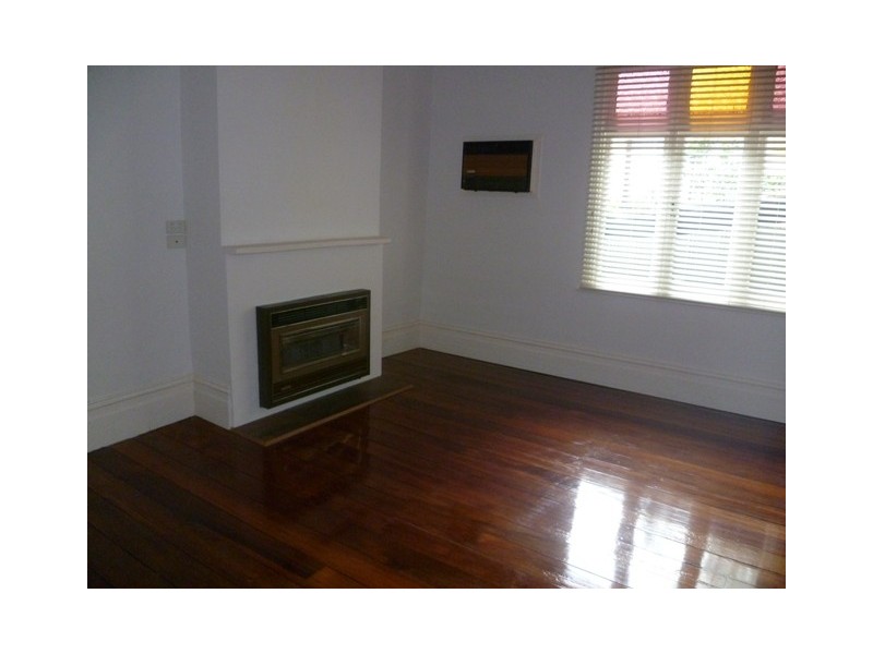 74 Henty Street, Reservoir VIC 3073