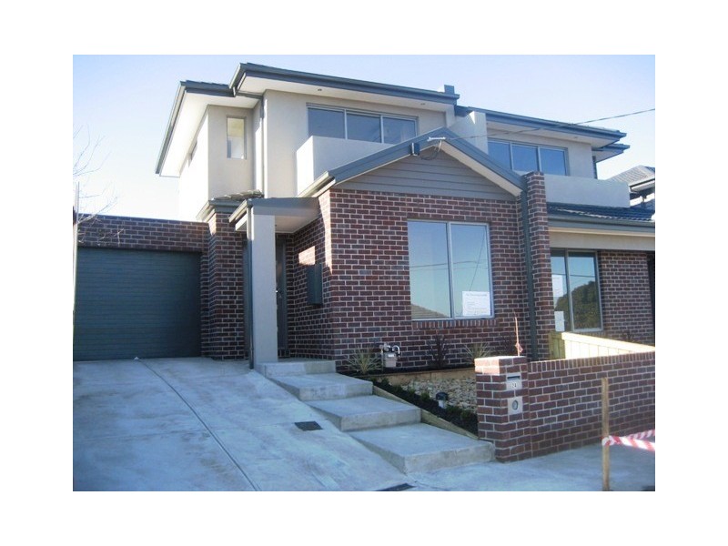 2A Moore Street, Reservoir VIC 3073