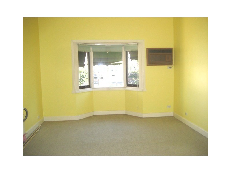 6 Margtmary Avenue, Preston VIC 3072