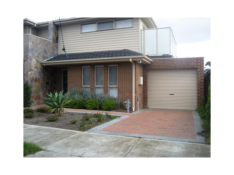 2/1 Kelsby Street, Reservoir VIC 3073