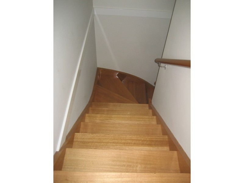 2/1 Kelsby Street, Reservoir VIC 3073