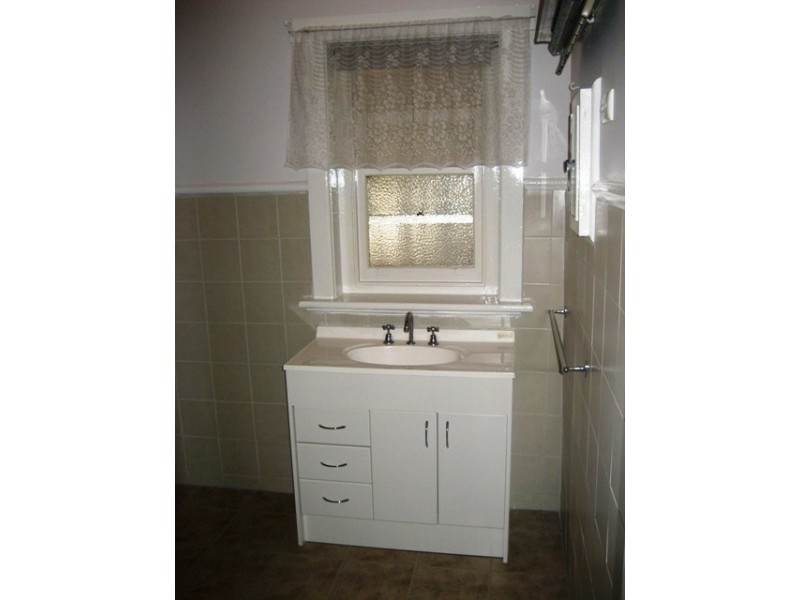 4 Foley Avenue, Preston VIC 3072