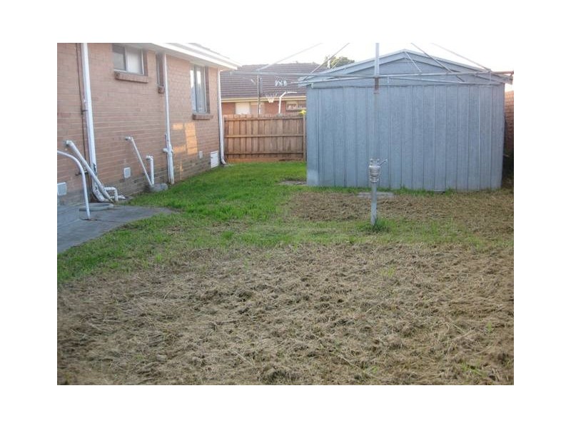 16 Wellman Street, Reservoir VIC 3073