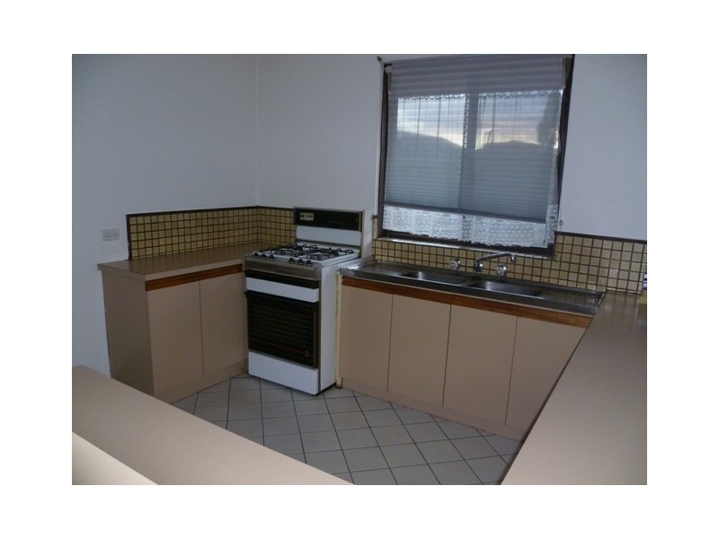 7 Weideman Court, Reservoir VIC 3073