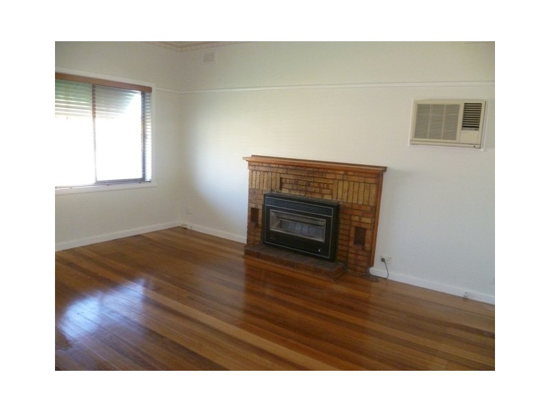 3 Lambassa Grove, Reservoir VIC 3073