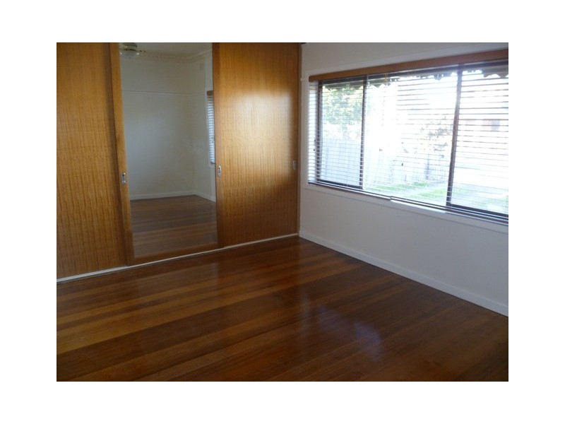 3 Lambassa Grove, Reservoir VIC 3073