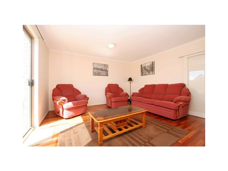 1/81 Blake Street, Reservoir VIC 3073