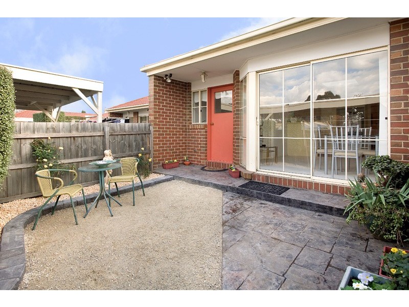 8A Olive Street, Reservoir VIC 3073