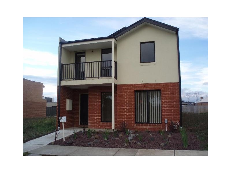 7 Knoll Walk, Epping VIC 3076