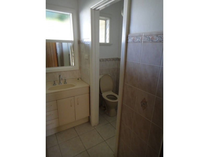 33 Crookston Road, Reservoir VIC 3073