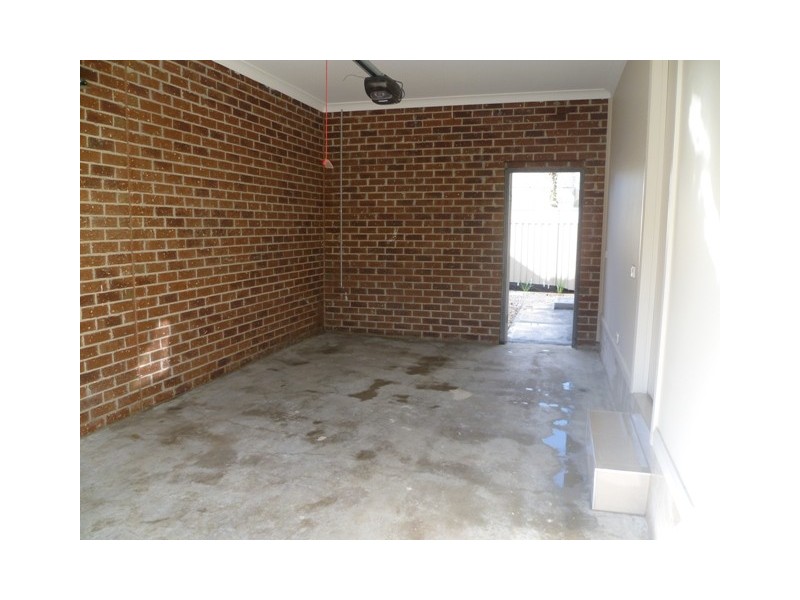 2/69 McNamara Street, Preston VIC 3072