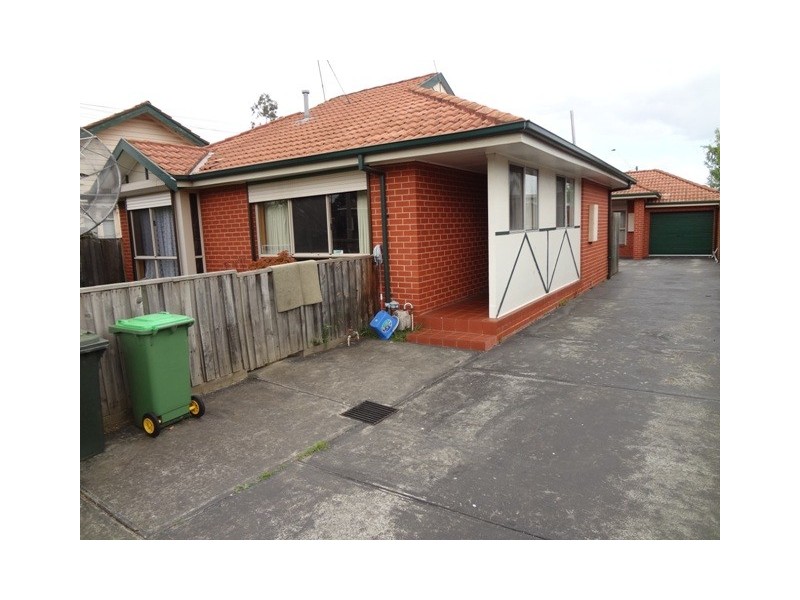 1/3  Leicester Street, Preston VIC 3072