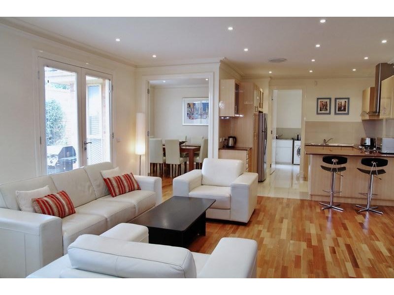 3/6 Lyonsville Avenue, Preston VIC 3072