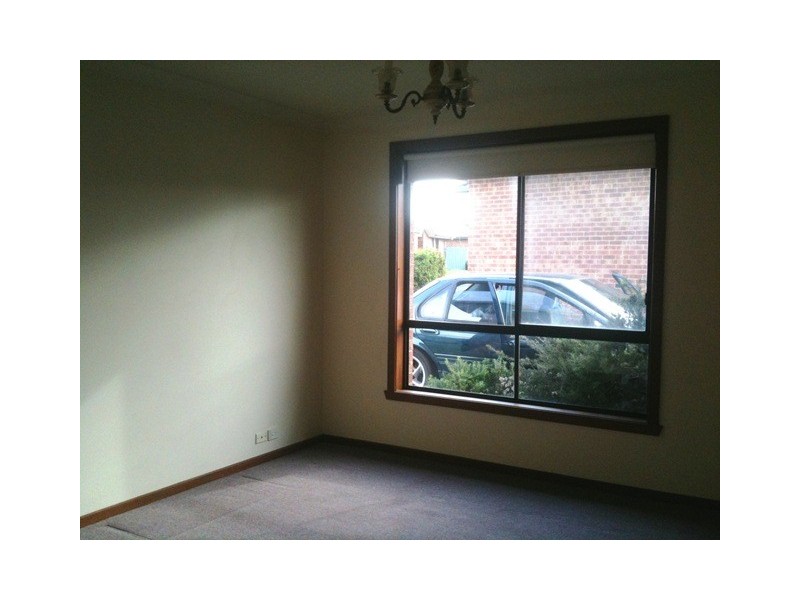 11/10 Cooper Street, Epping VIC 3076