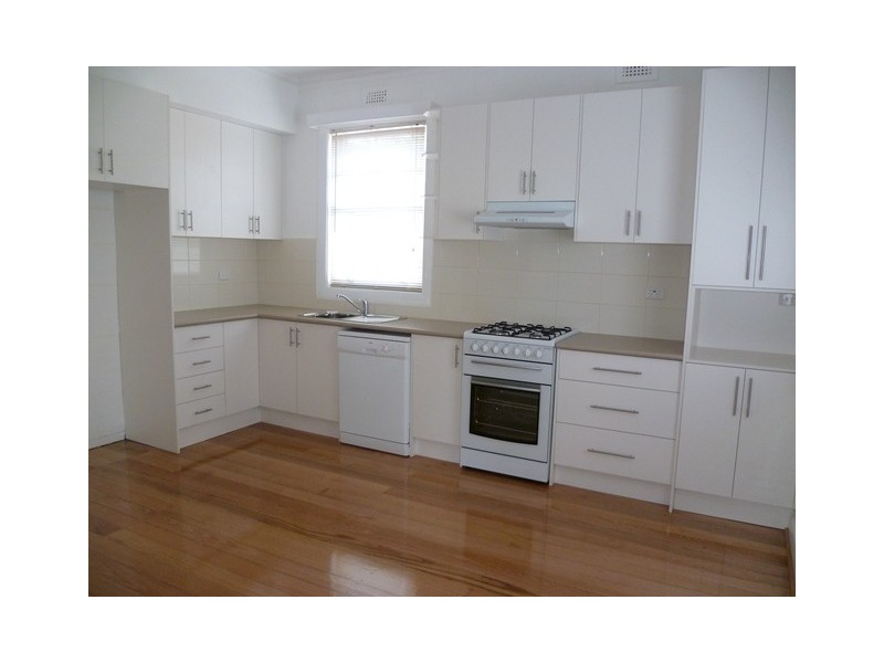 13 Sapphire Street, Preston VIC 3072