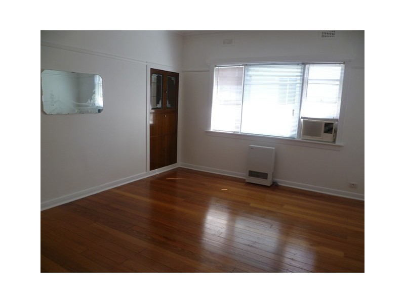 13 Sapphire Street, Preston VIC 3072