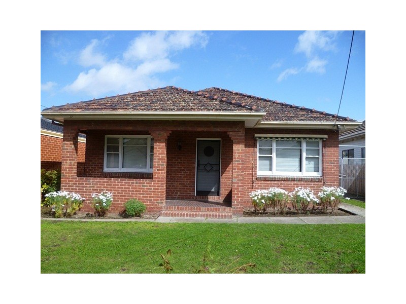 13 Sapphire Street, Preston VIC 3072