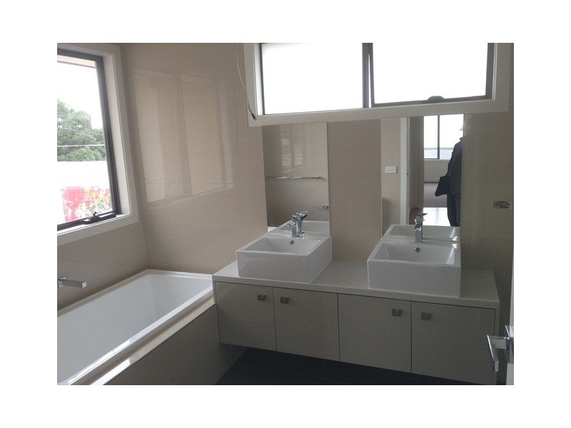 29/85A Clyde Street, Thornbury VIC 3071